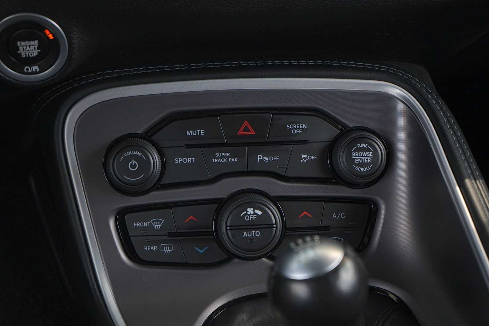 Thumbnail: 2022 Dodge Challenger - 23