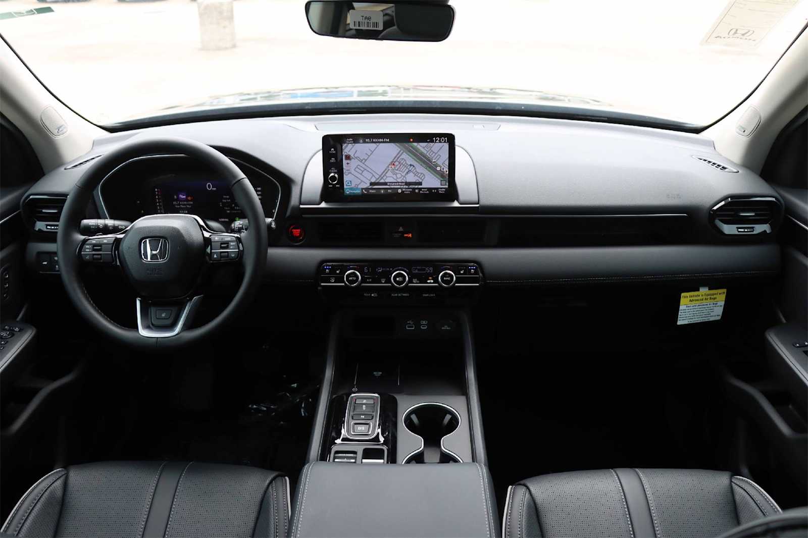 Thumbnail: 2025 Honda Pilot - 10