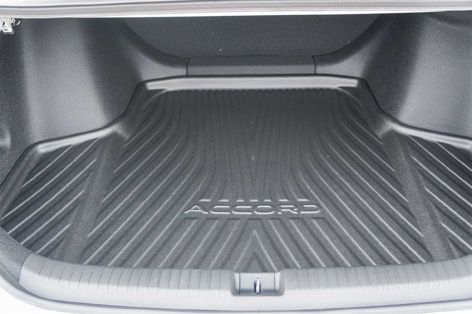 Thumbnail: 2025 Honda Accord - 19