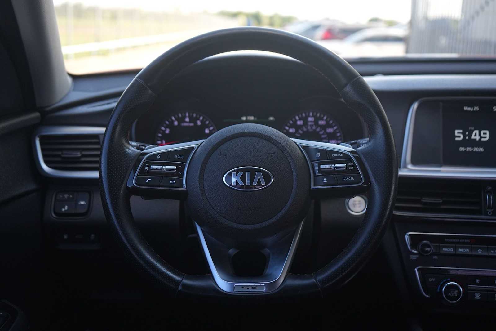 Thumbnail: 2019 Kia Optima - 16