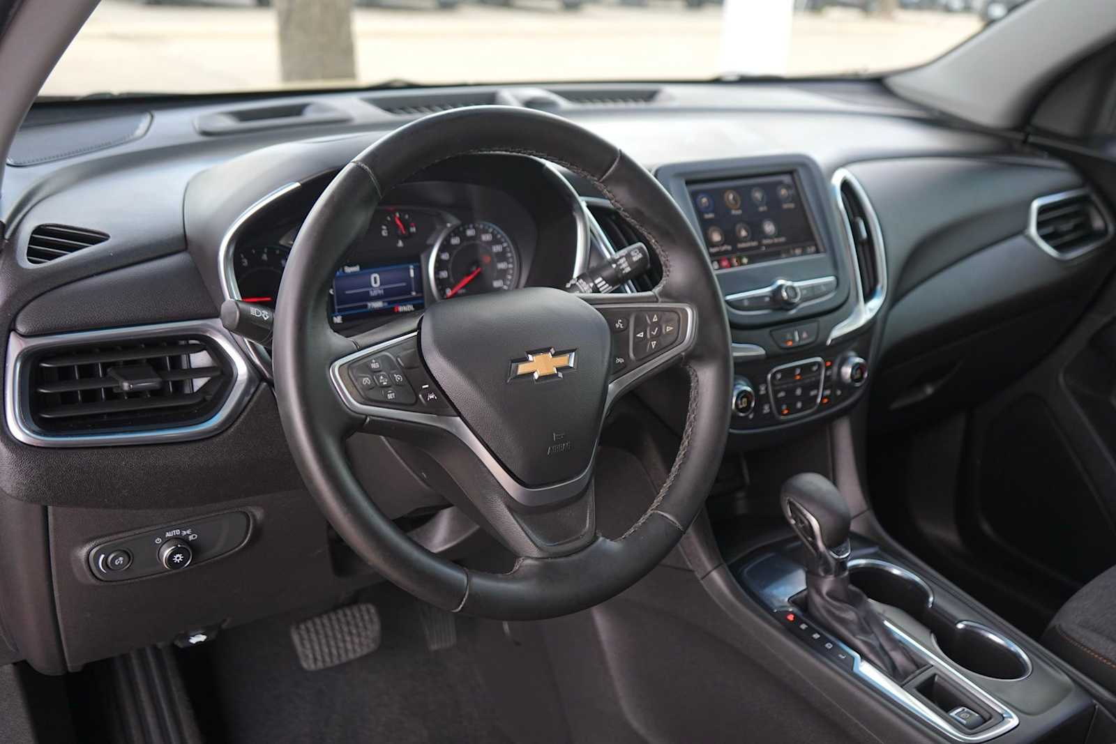 Thumbnail: 2023 Chevrolet Equinox - 2