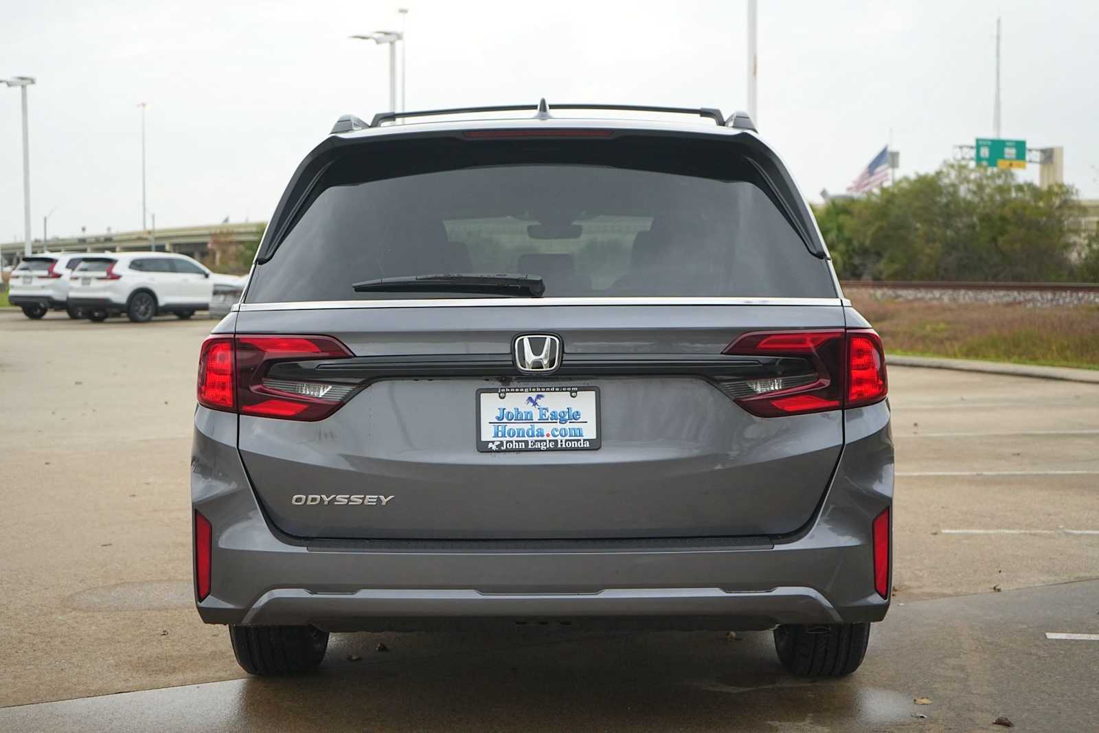 Thumbnail: 2026 Honda Odyssey - 5