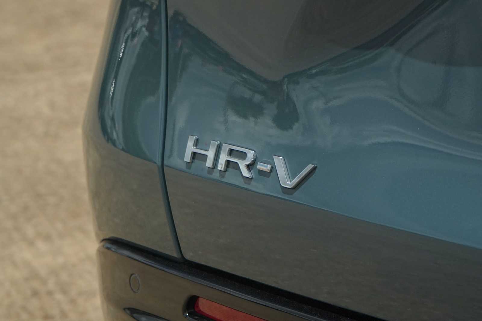 Thumbnail: 2027 Honda HR-V - 8