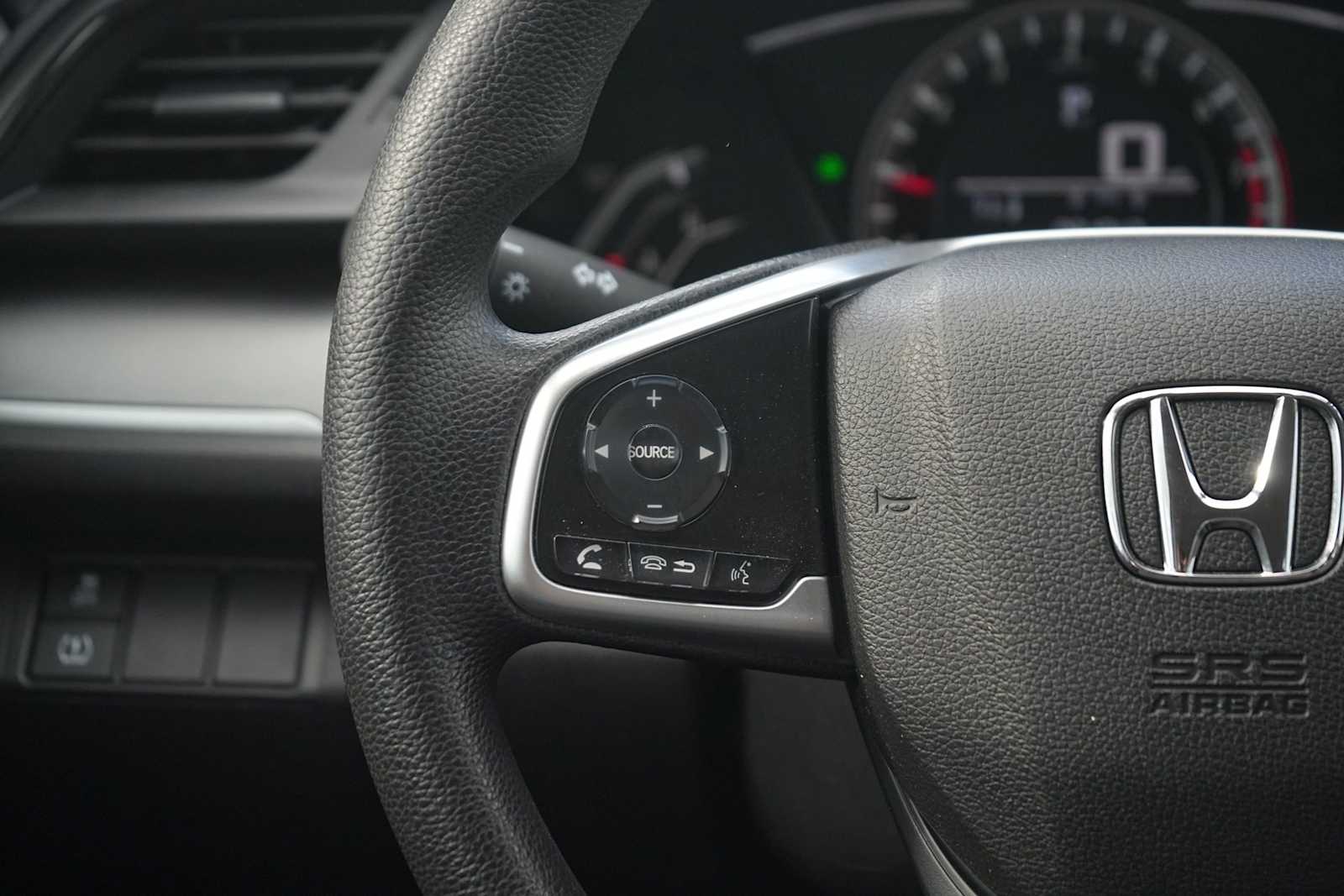 Thumbnail: 2018 Honda Civic - 17