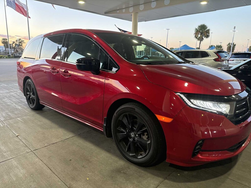 Used 2024 Honda Odyssey Sport Van