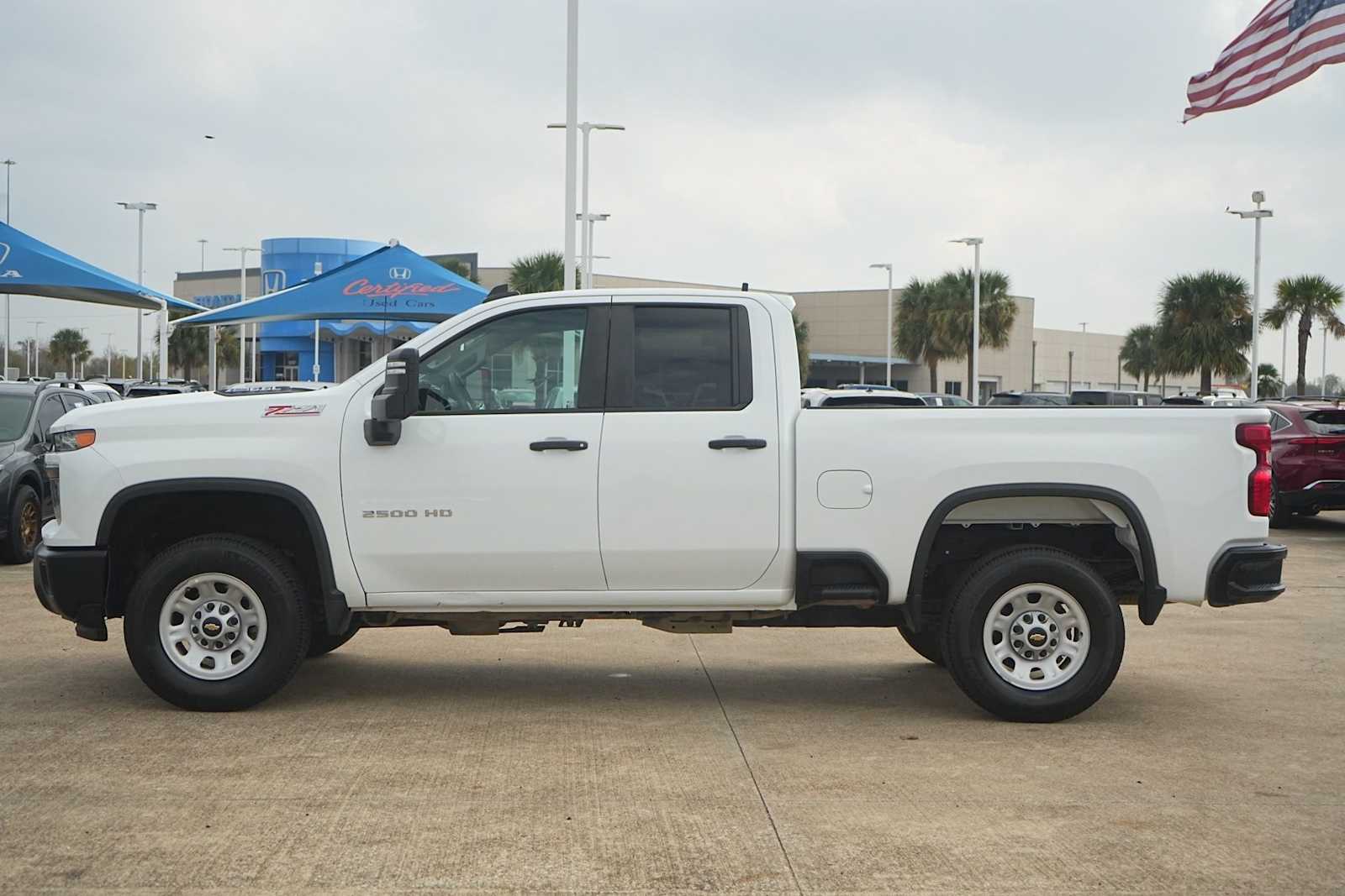 Thumbnail: 2024 Chevrolet Silverado 2500 - 3