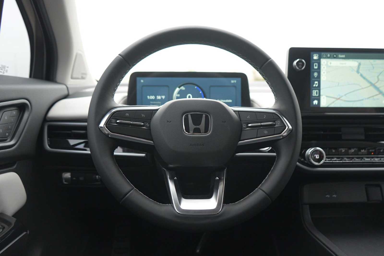 Thumbnail: 2026 Honda Prologue - 15