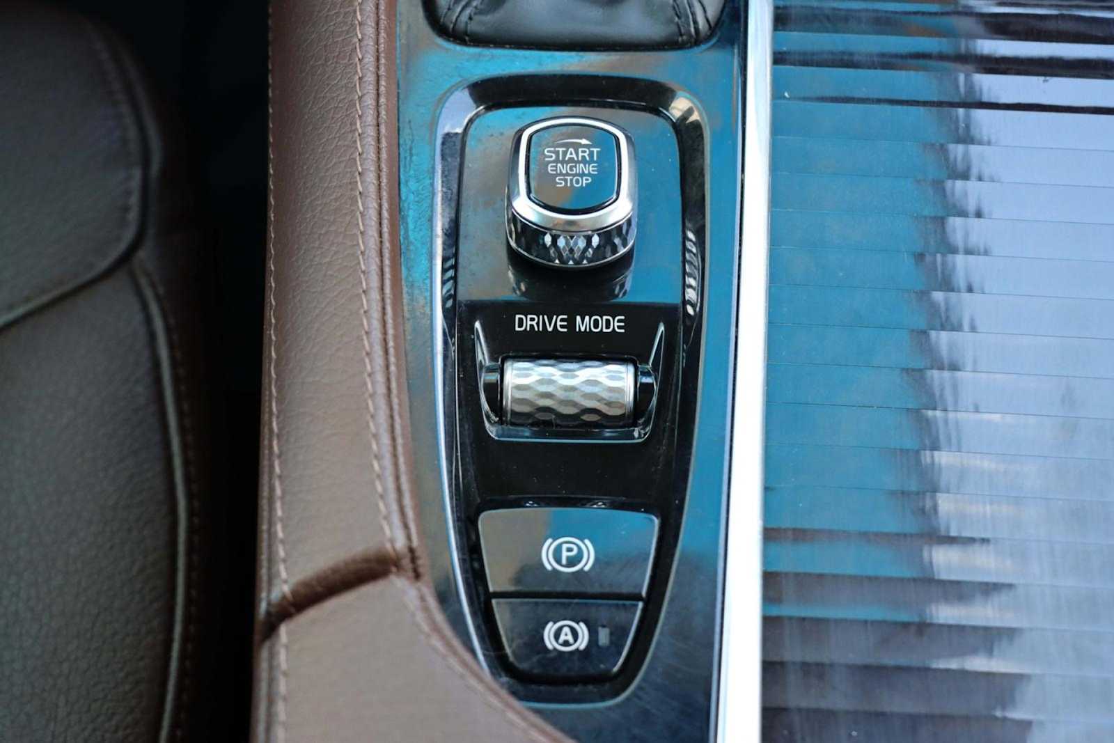 Thumbnail: 2019 Volvo XC90 - 19