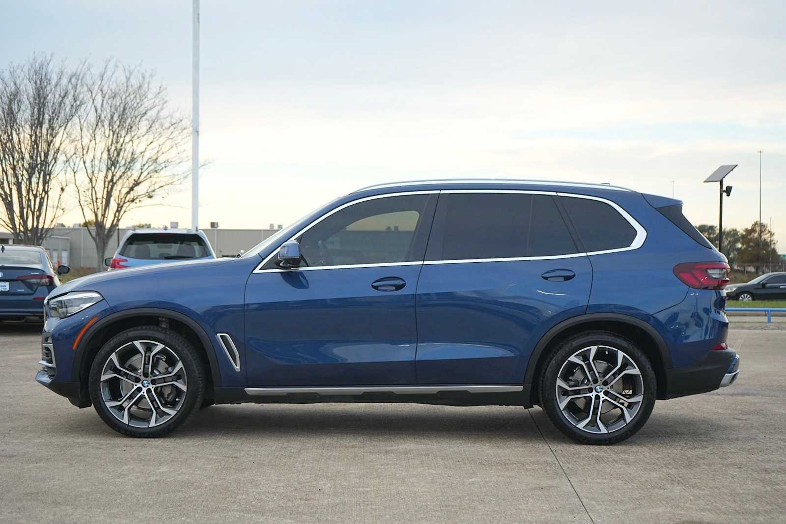 Thumbnail: 2021 BMW X5 - 3