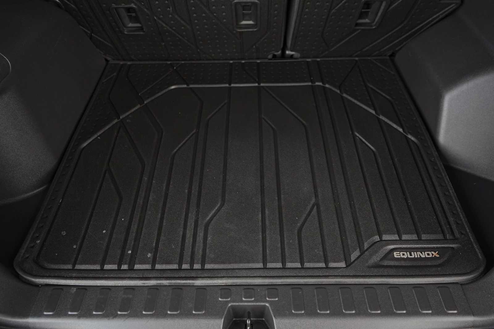 Thumbnail: 2023 Chevrolet Equinox - 27