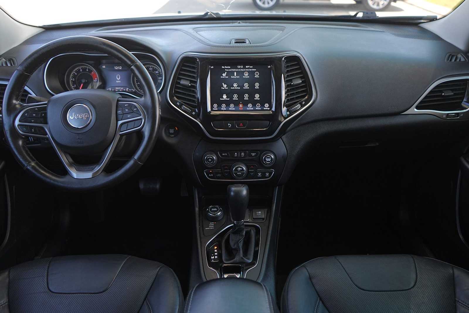 Thumbnail: 2019 Jeep Cherokee - 9