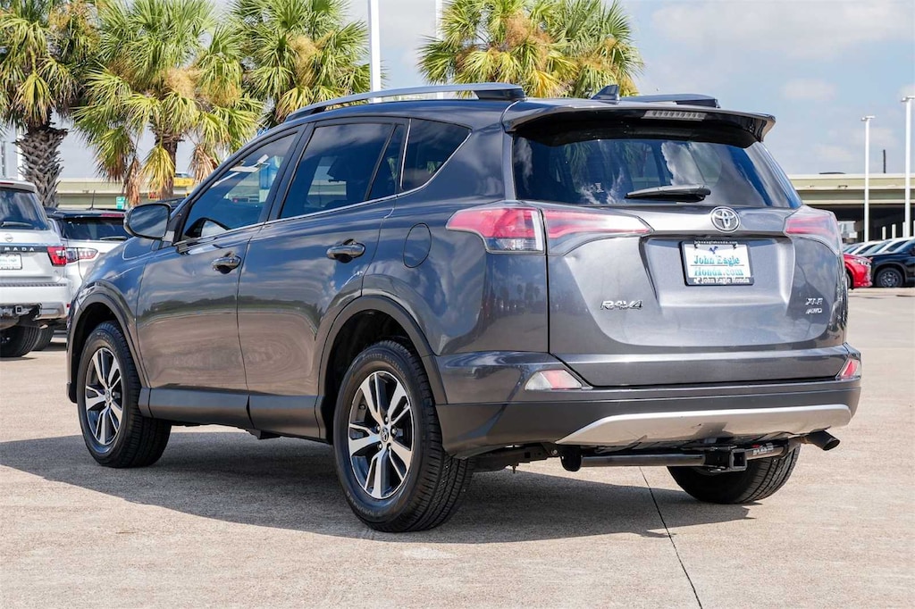 Used 2018 Toyota RAV4 XLE SUV