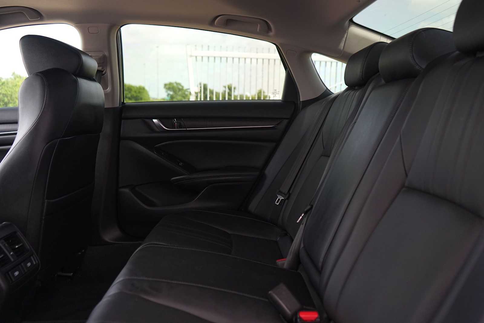 Thumbnail: 2021 Honda Accord - 14