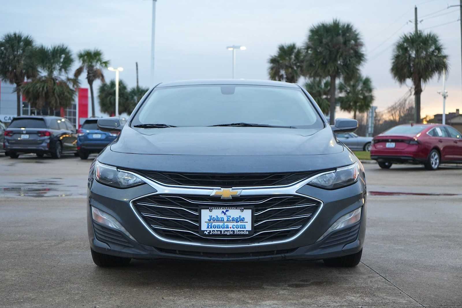 Thumbnail: 2021 Chevrolet Malibu - 6