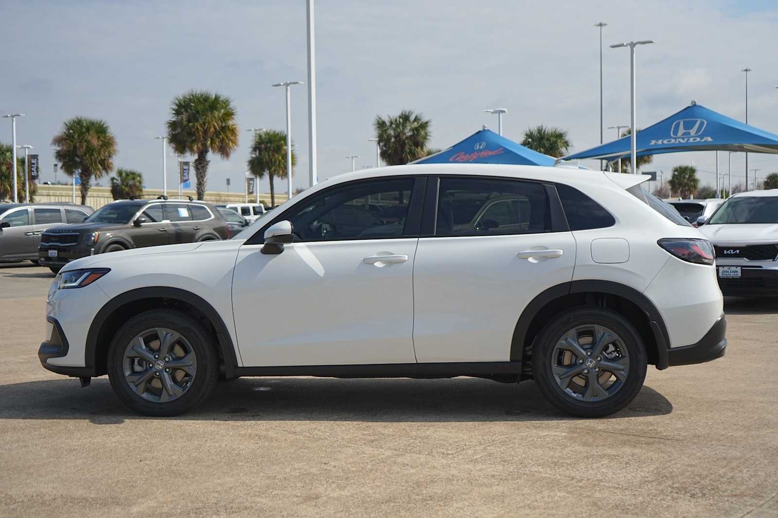 Thumbnail: 2026 Honda HR-V - 3