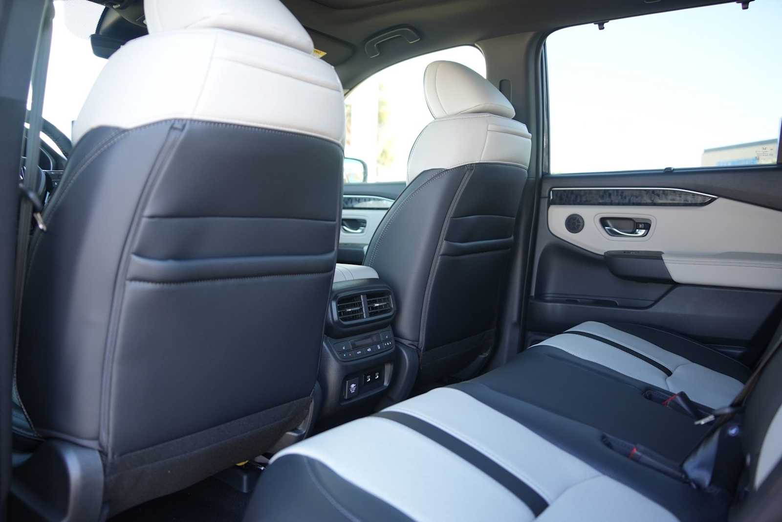 Thumbnail: 2026 Honda Passport - 12