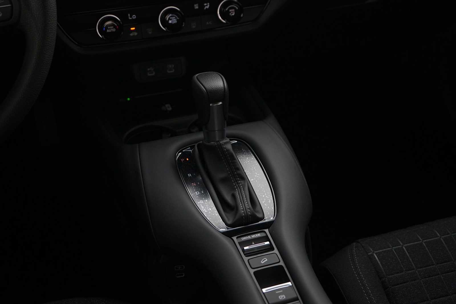 2026 Honda HR-V LX - Photo 16
