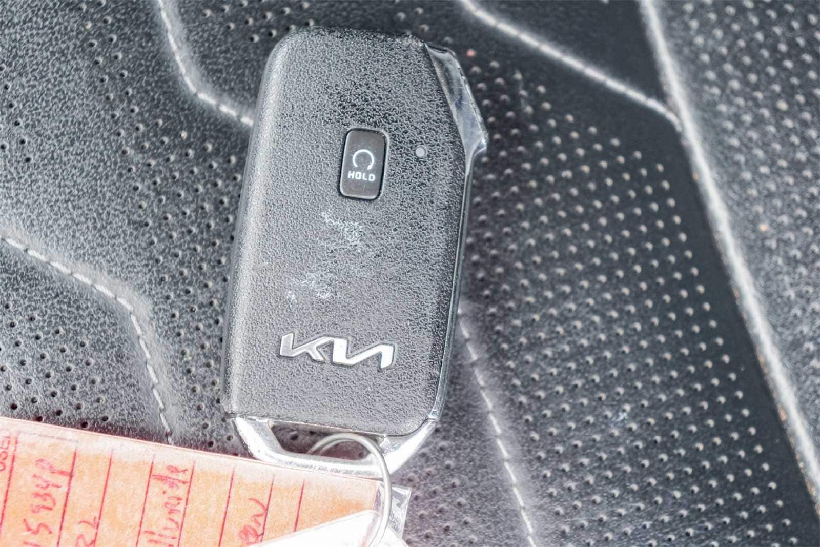 Thumbnail: 2022 Kia Telluride - 20