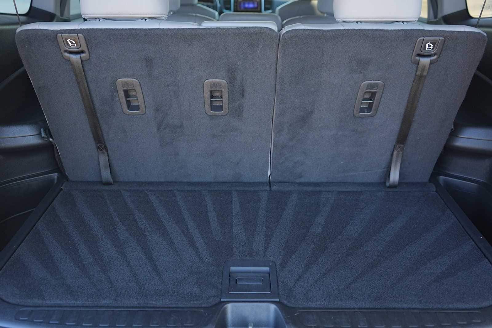 Thumbnail: 2017 Honda Pilot - 27