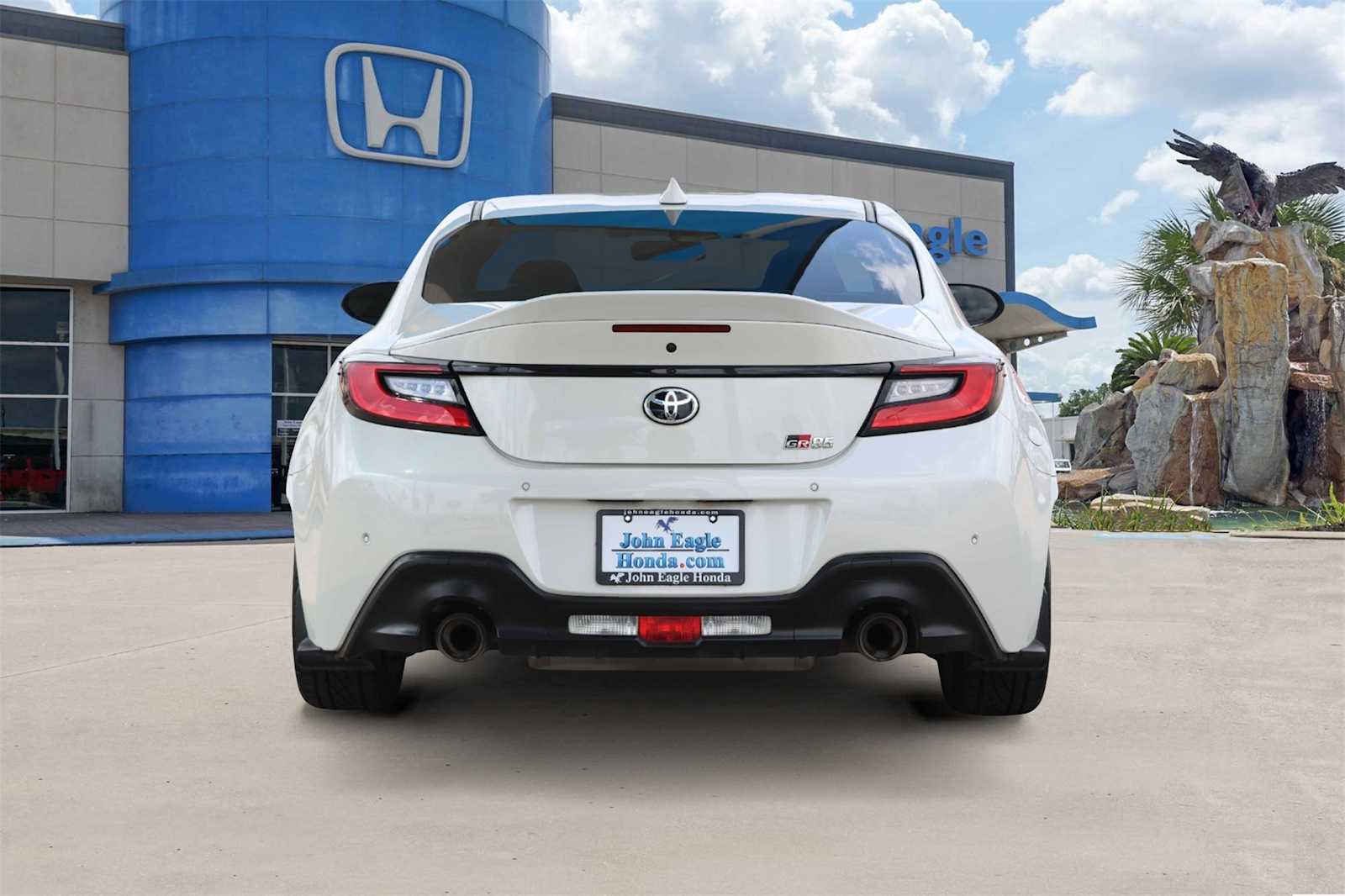 Thumbnail: 2023 Toyota GR86 - 5