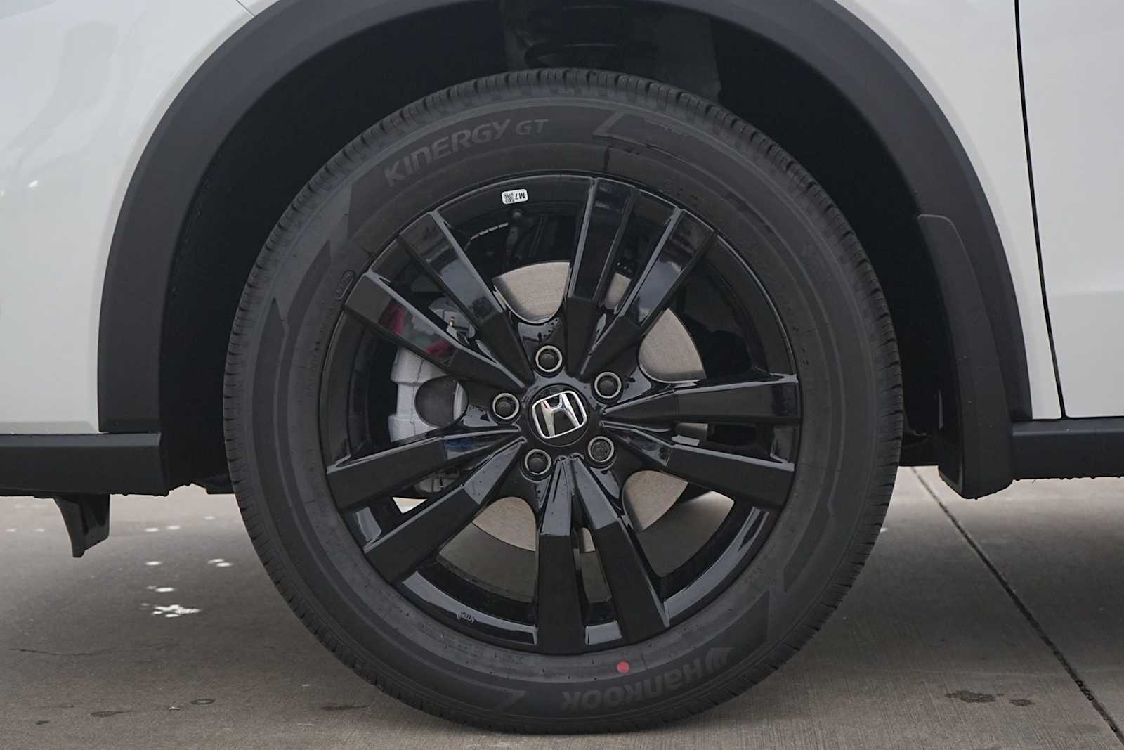 Thumbnail: 2026 Honda HR-V - 6