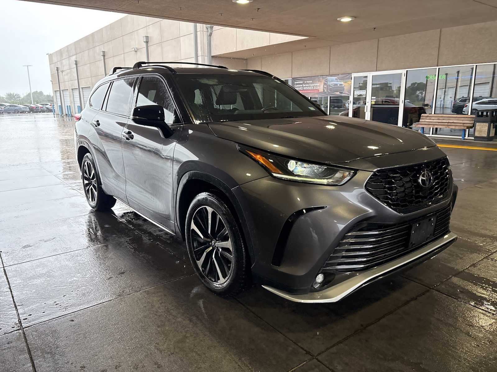 2022 Toyota Highlander XSE 3