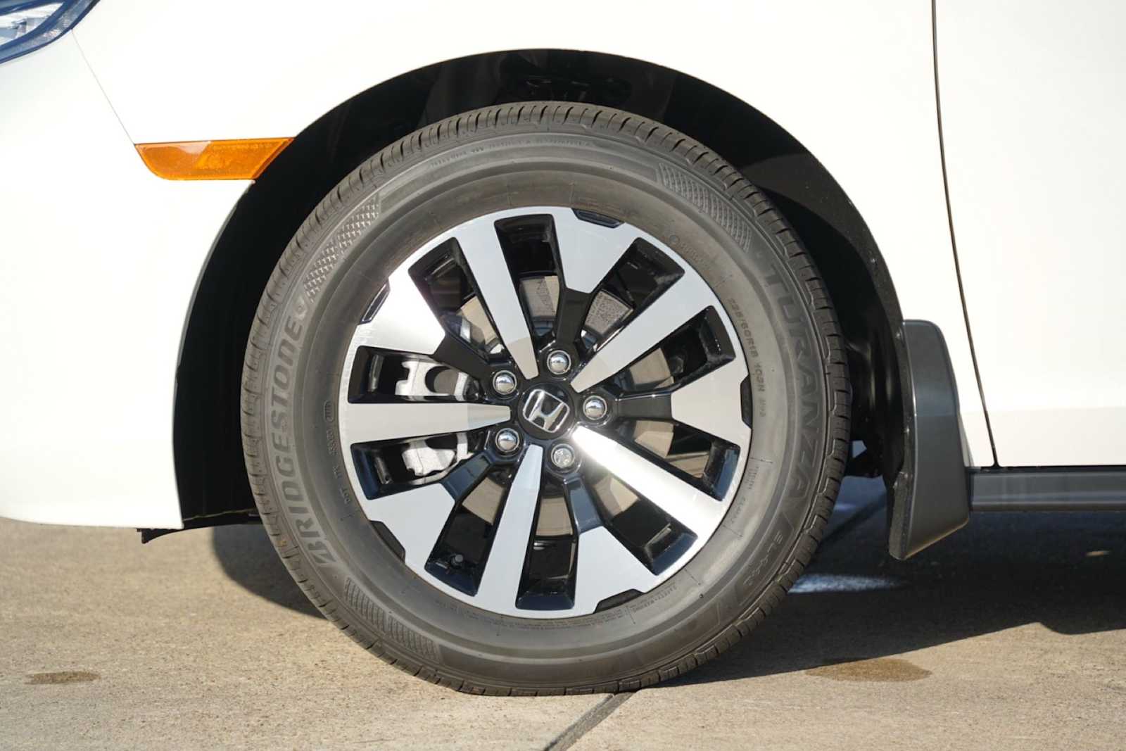 Thumbnail: 2026 Honda Odyssey - 7