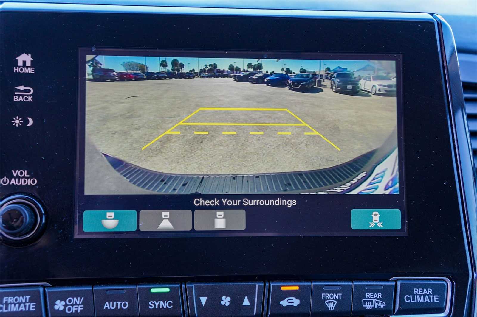 Thumbnail: 2024 Honda Odyssey - 24