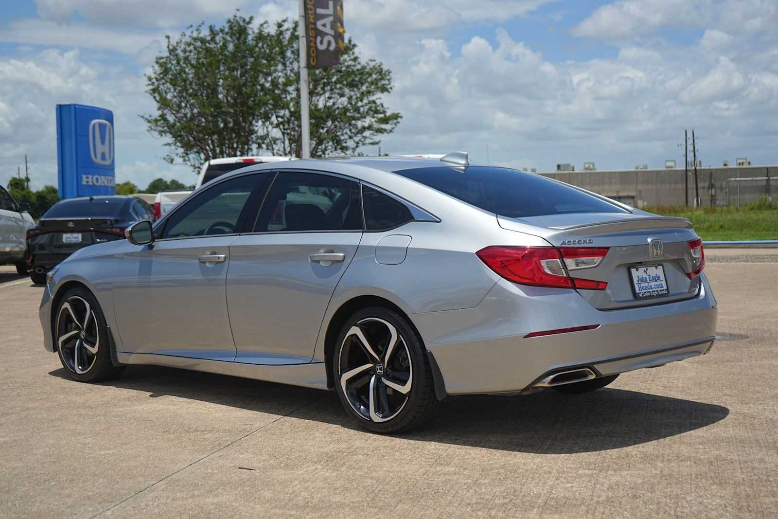 Thumbnail: 2018 Honda Accord - 4
