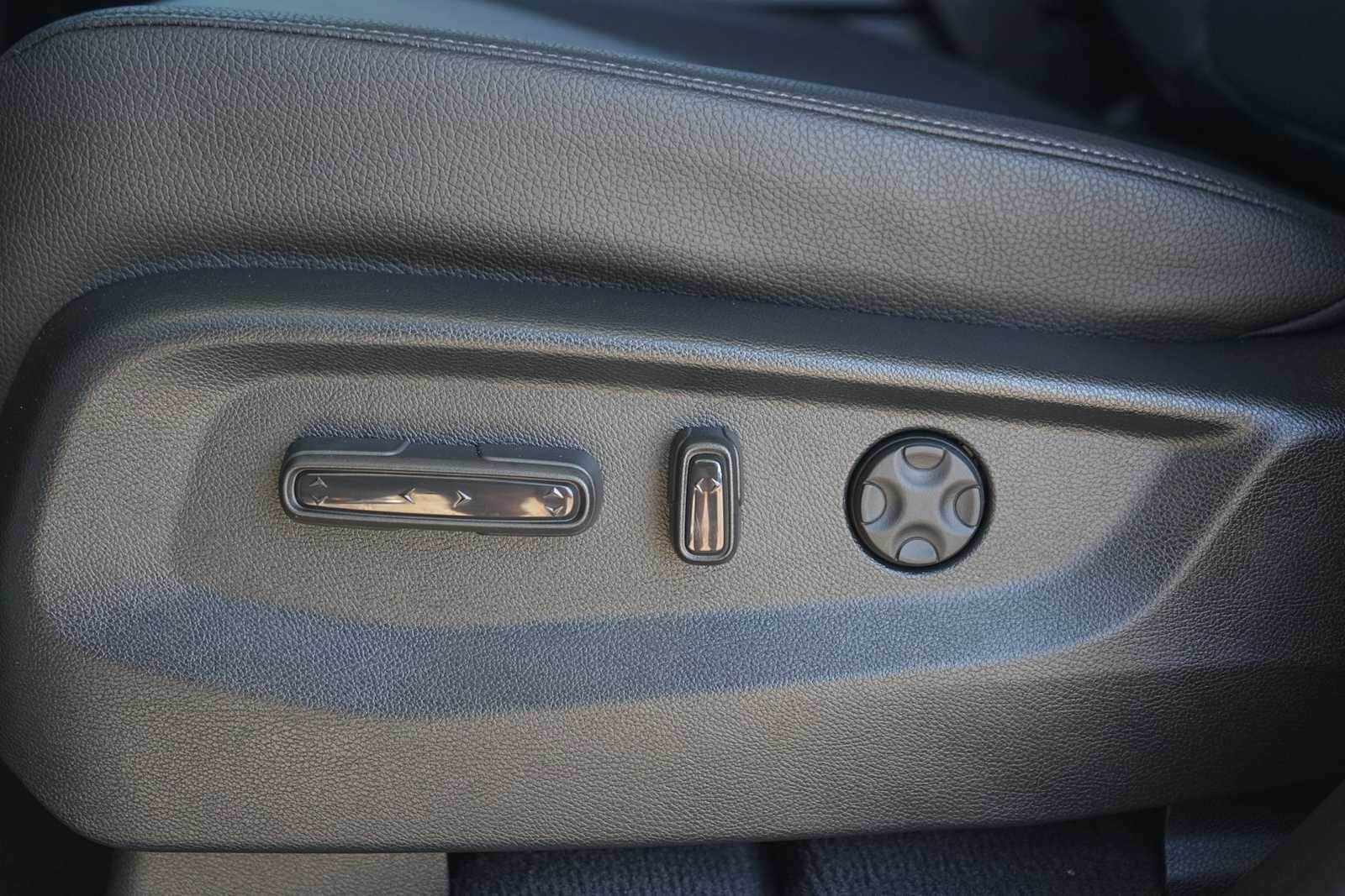 Thumbnail: 2026 Honda Odyssey - 12