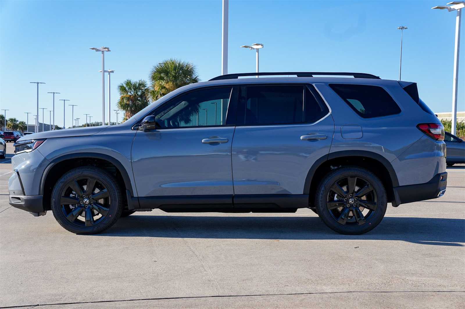 Thumbnail: 2025 Honda Pilot - 3