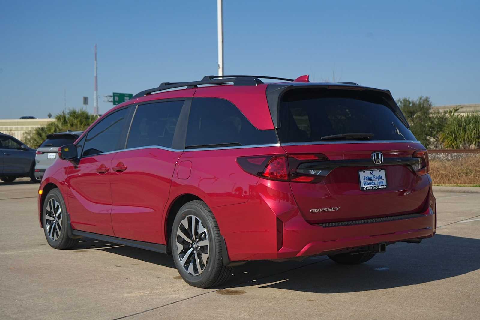 Thumbnail: 2026 Honda Odyssey - 4