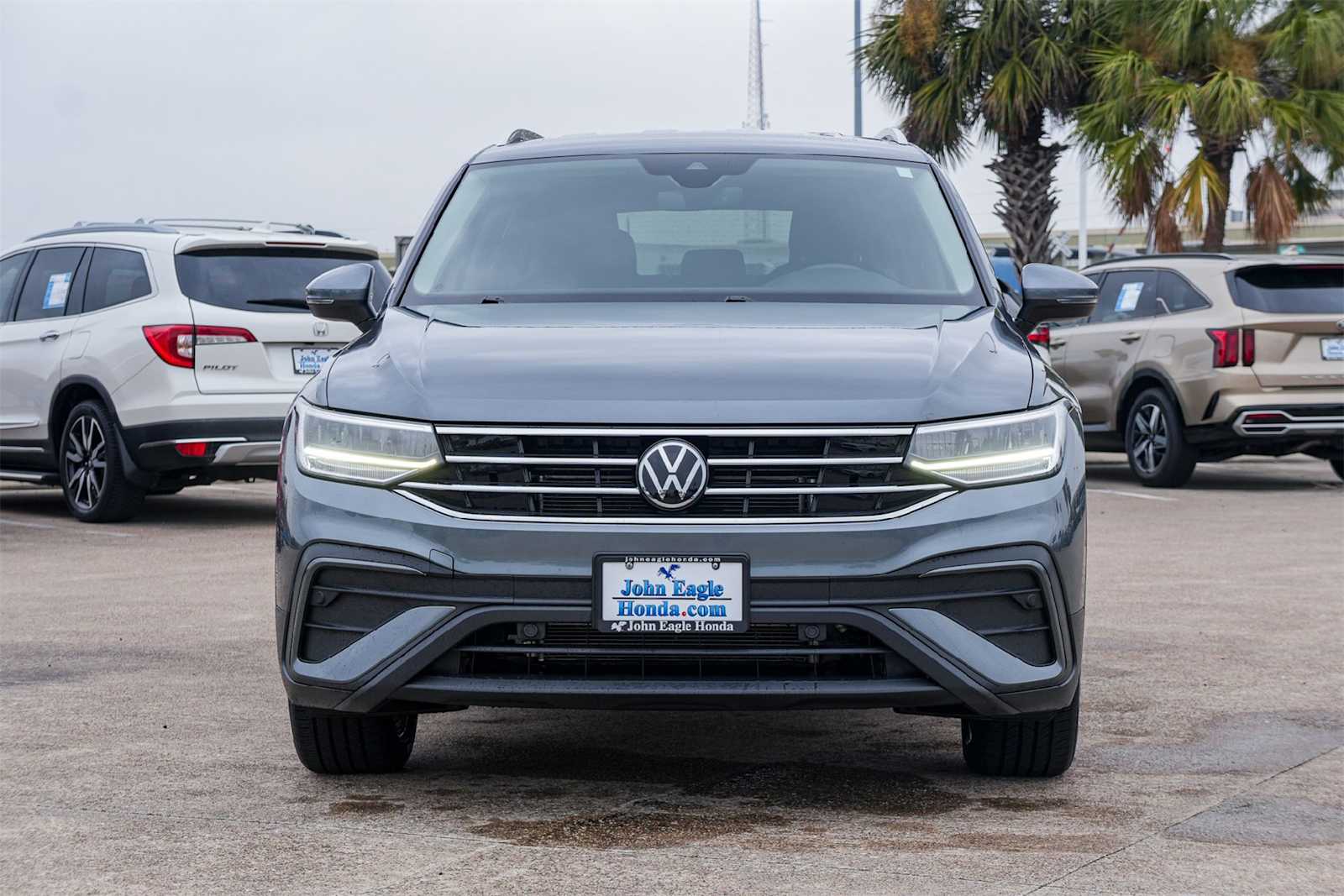 Thumbnail: 2024 Volkswagen Tiguan - 6