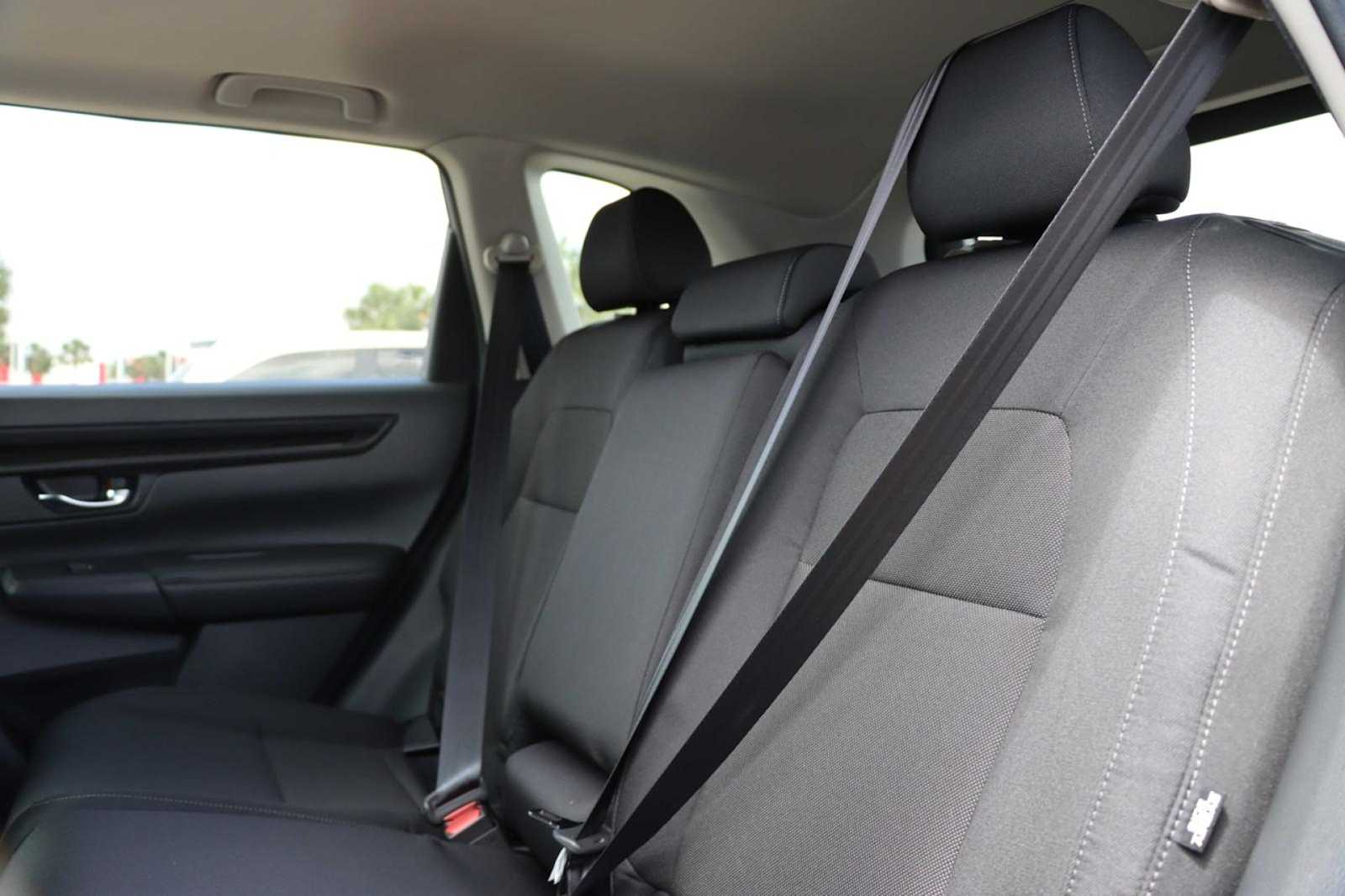 2025 Honda CR-V EX 13