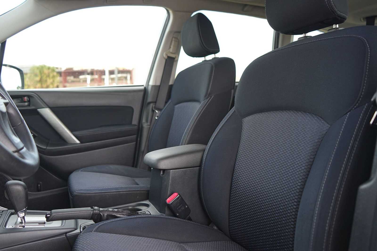 Thumbnail: 2015 Subaru Forester - 11