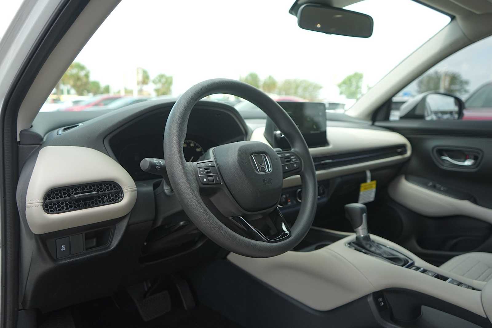 Thumbnail: 2026 Honda HR-V - 2