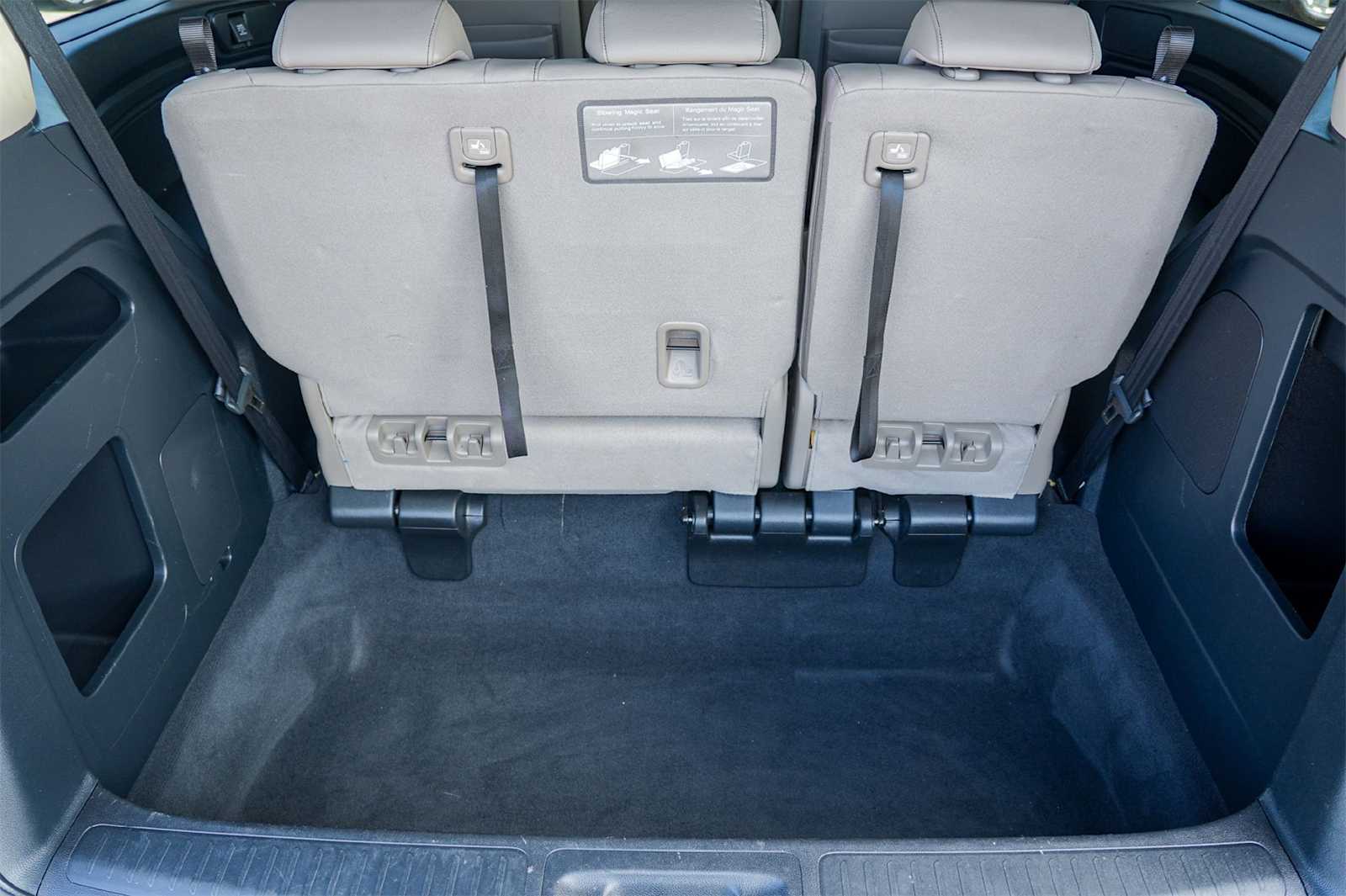 Thumbnail: 2023 Honda Odyssey - 19