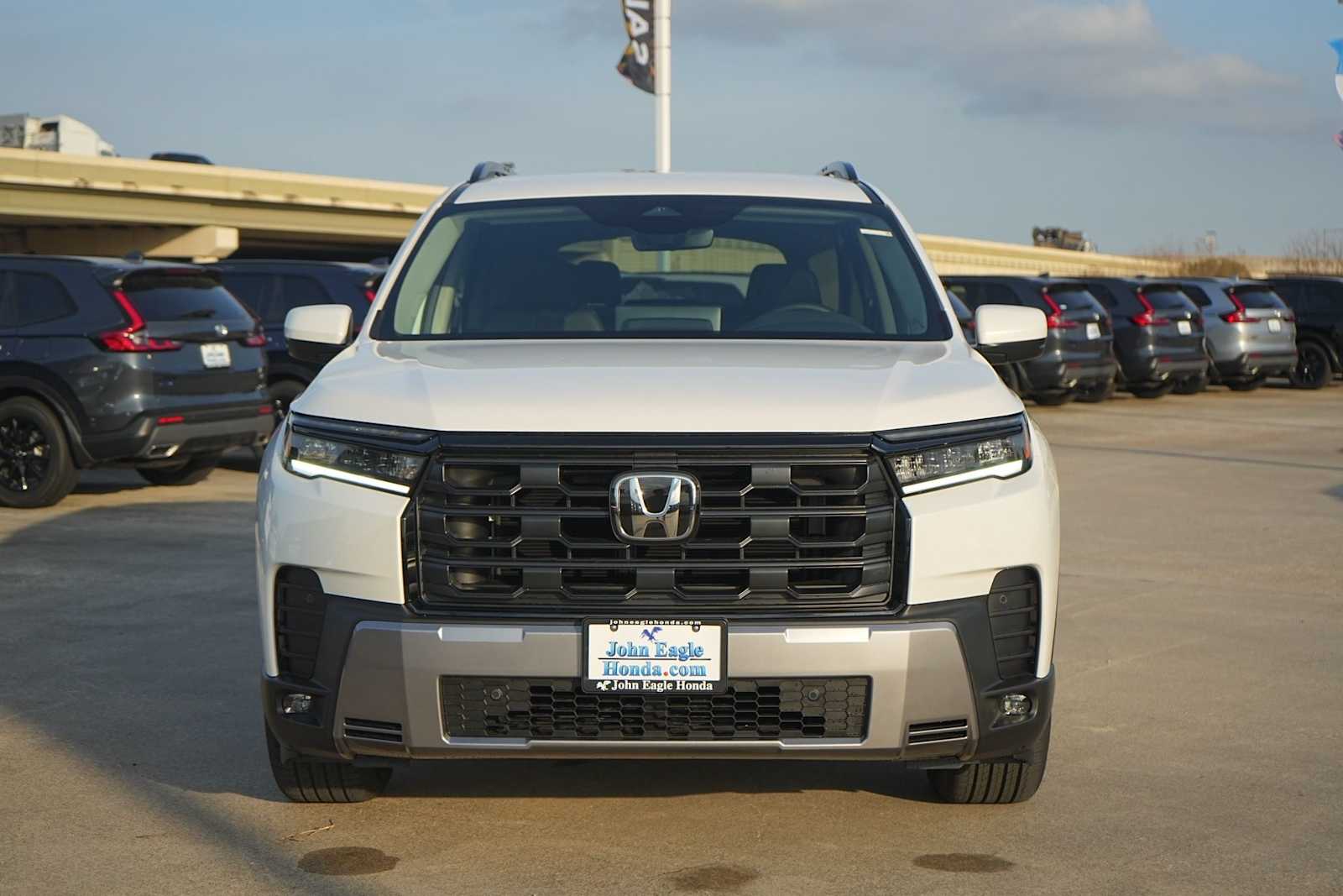 Thumbnail: 2026 Honda Pilot - 6