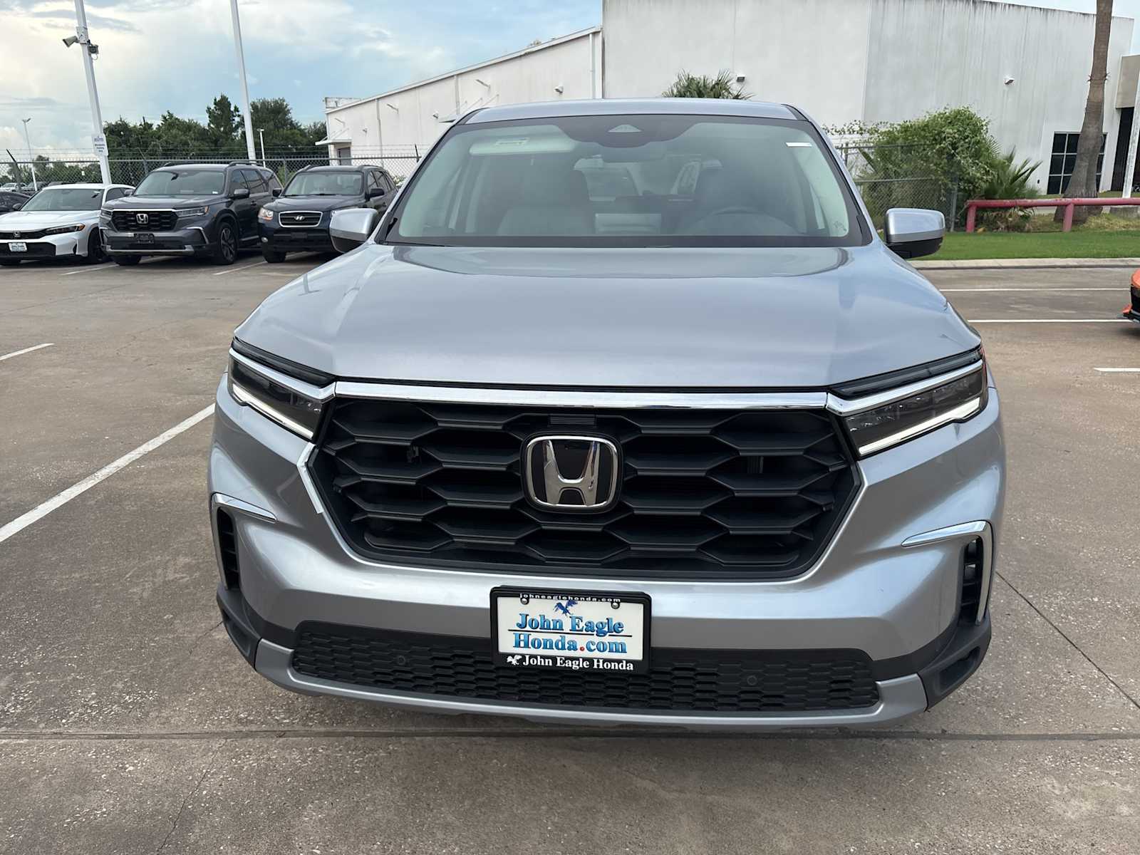 Thumbnail: 2025 Honda Pilot - 2