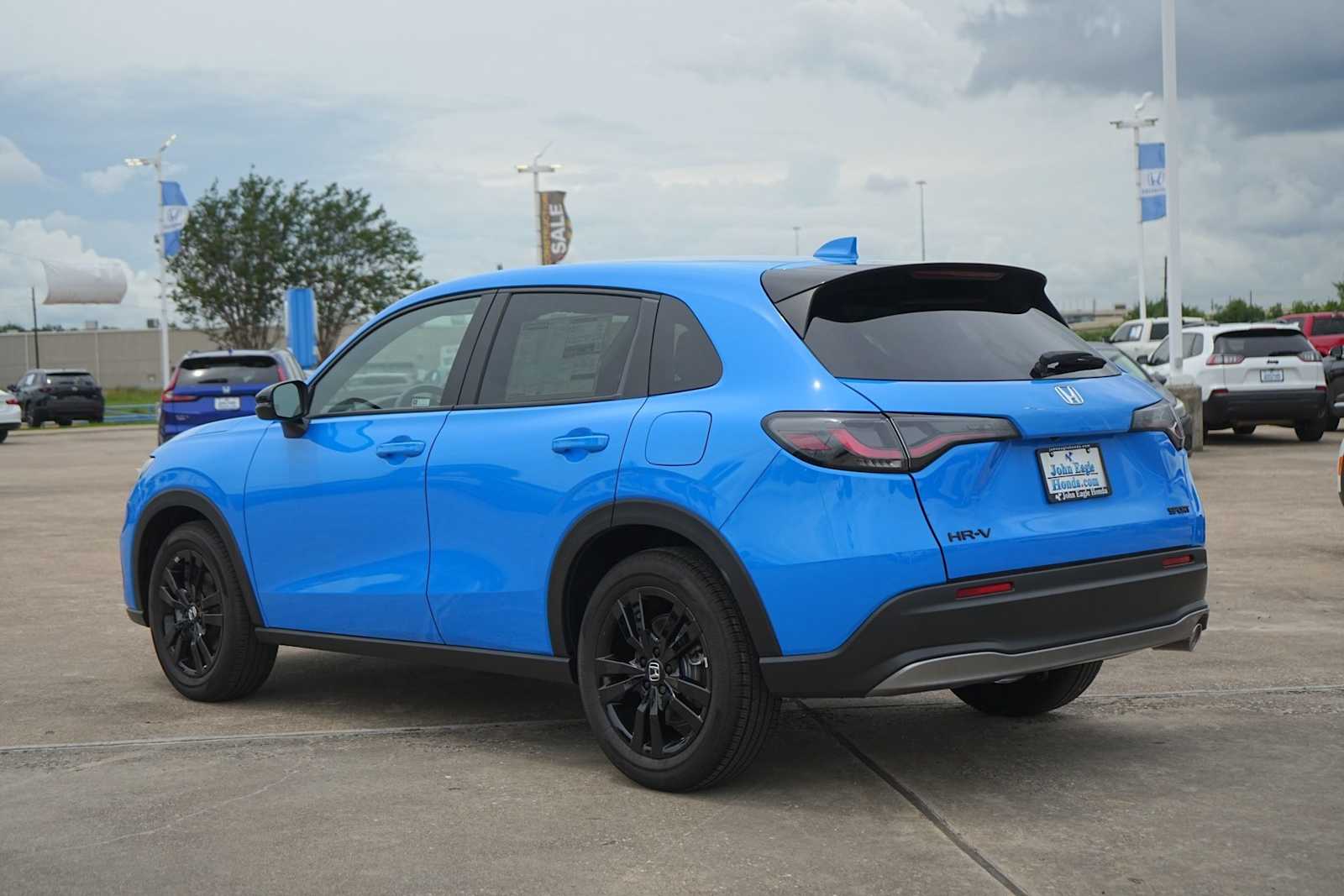 Thumbnail: 2027 Honda HR-V - 4