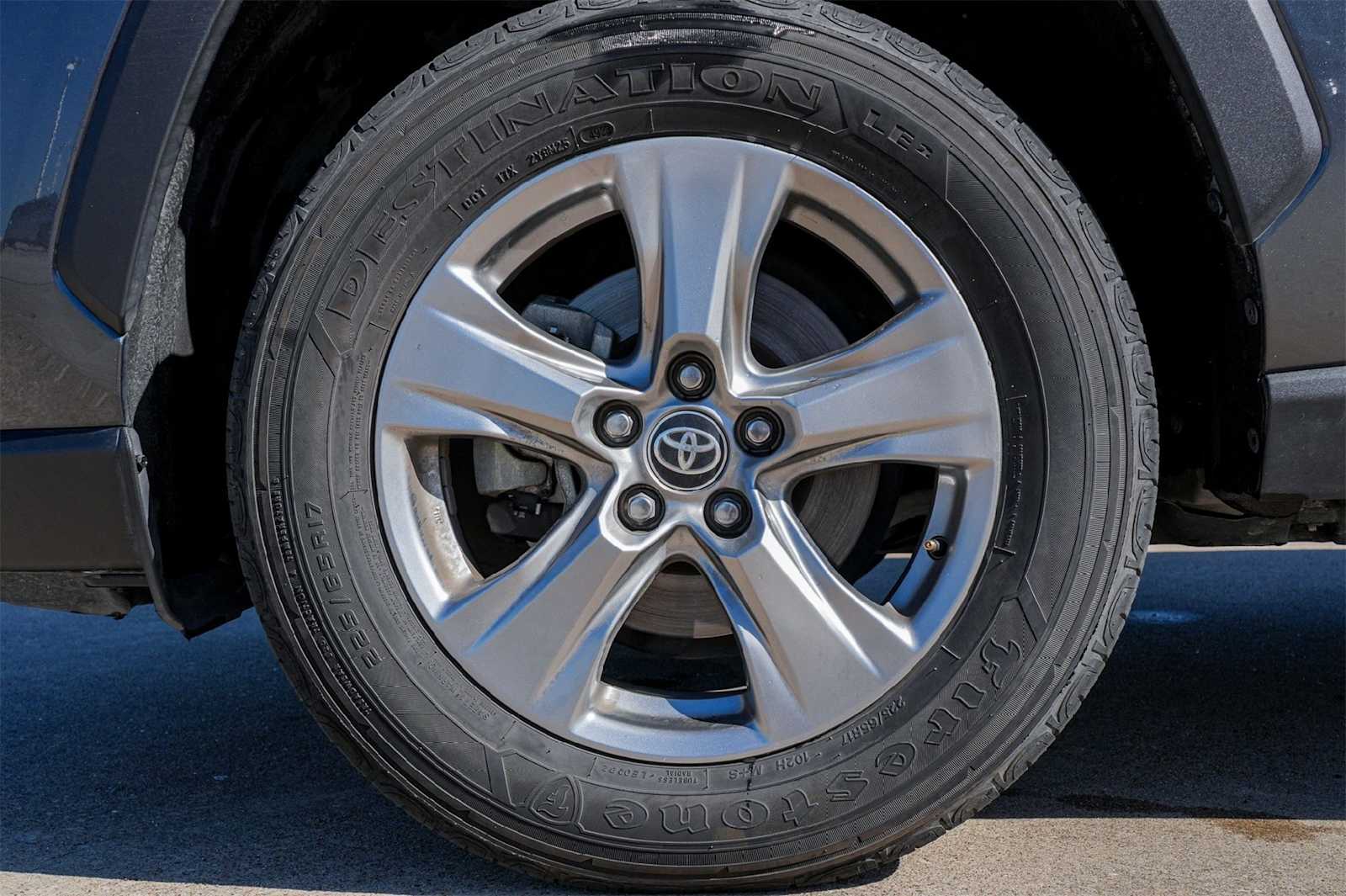 Thumbnail: 2024 Toyota RAV4 - 8