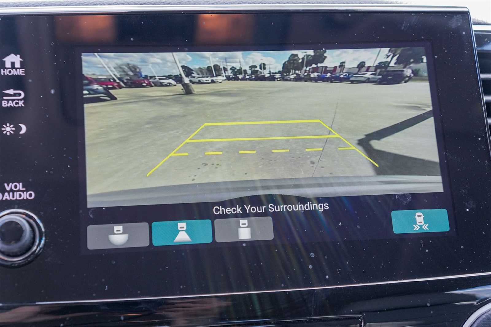 Thumbnail: 2022 Honda Pilot - 24