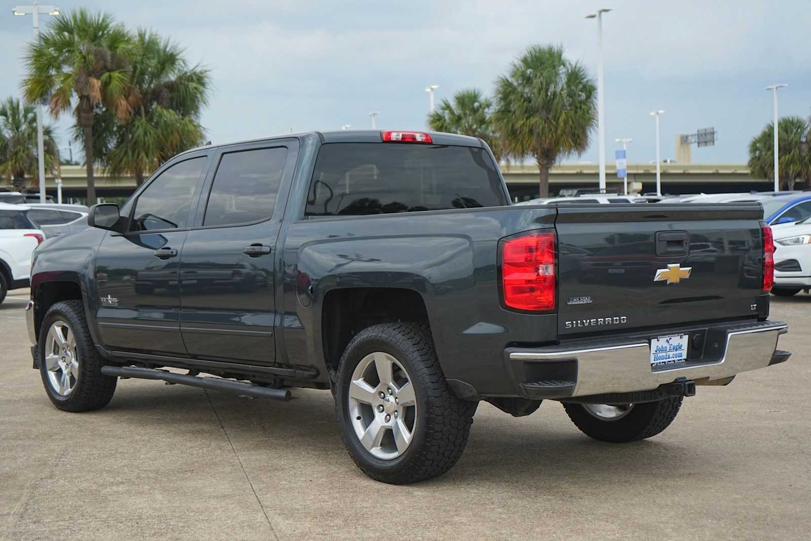 Thumbnail: 2018 Chevrolet Silverado 1500 - 3