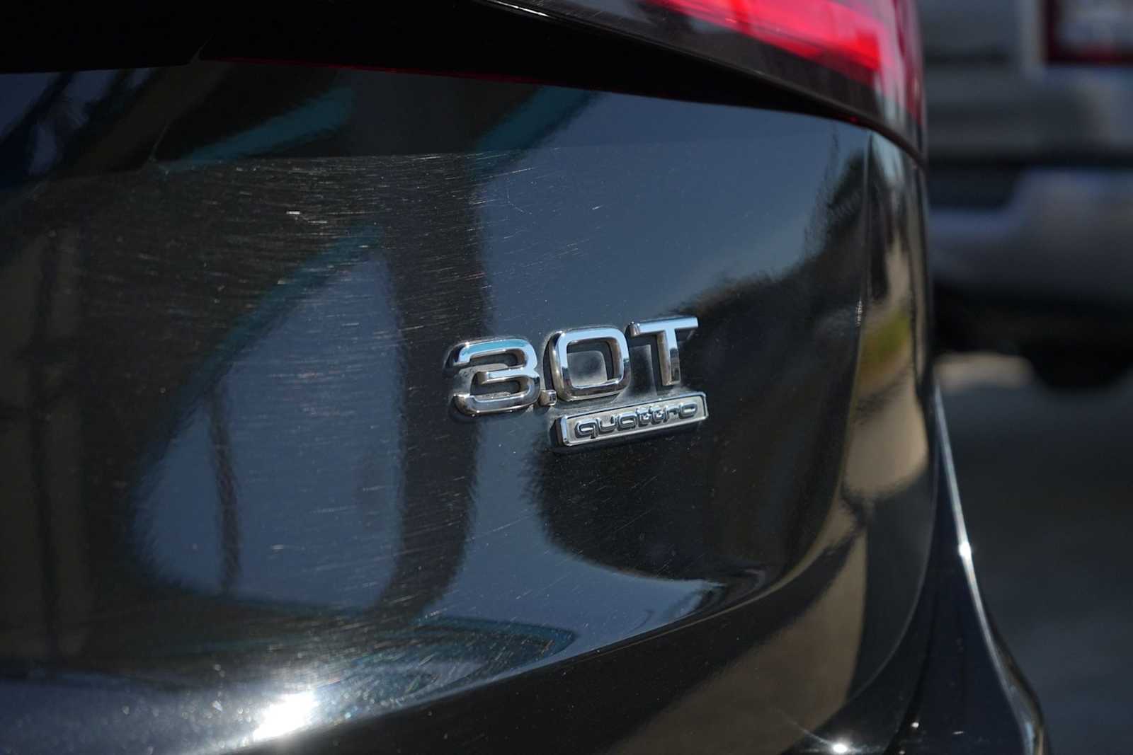 Thumbnail: 2013 Audi Q5 - 8