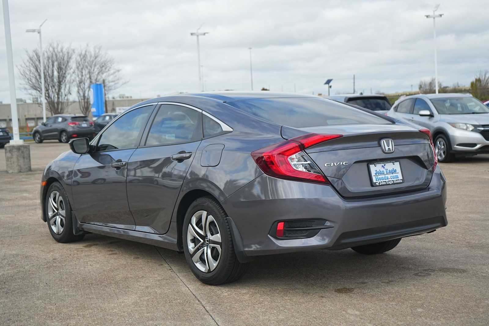 Thumbnail: 2018 Honda Civic - 4