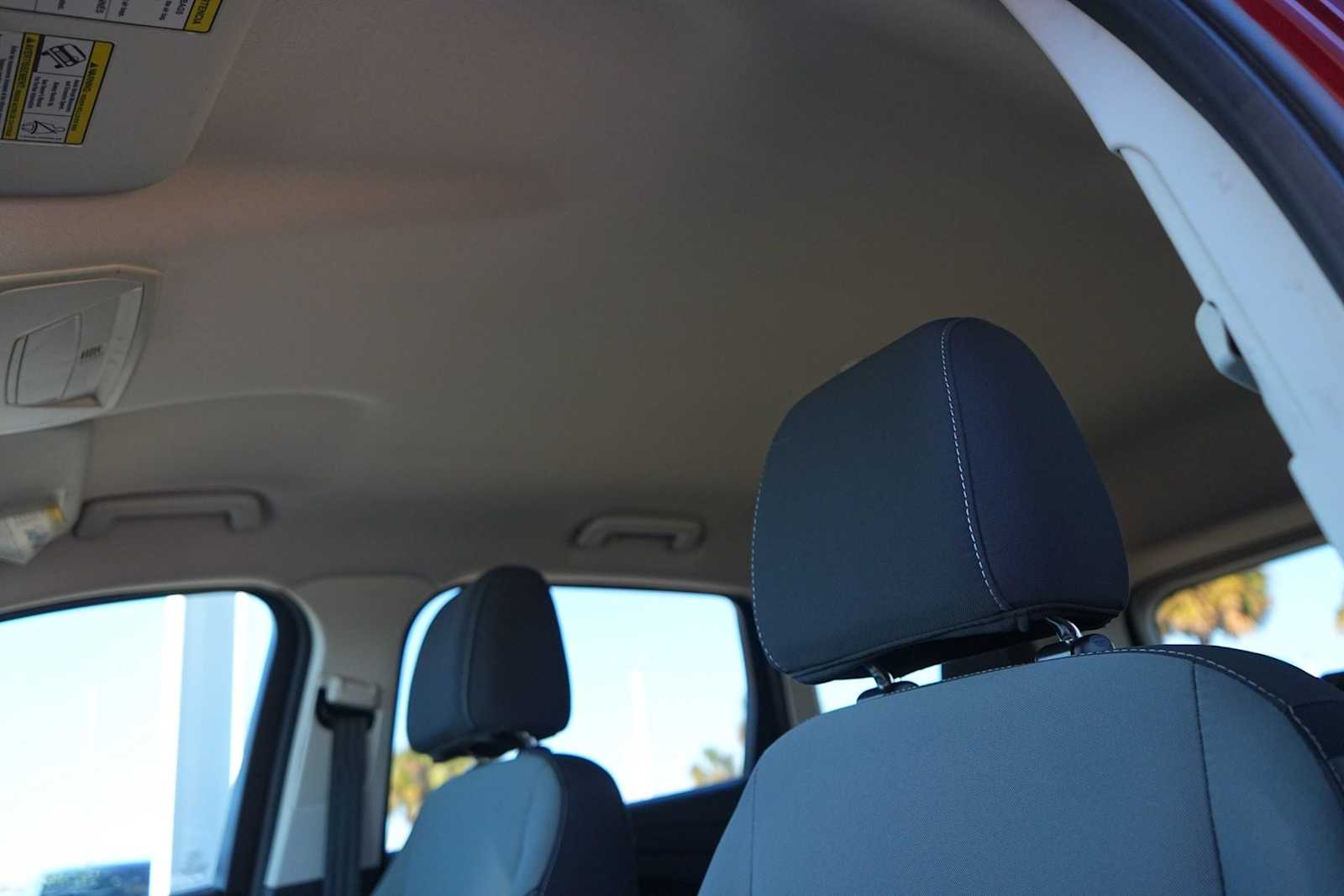 Thumbnail: 2015 Ford Escape - 26