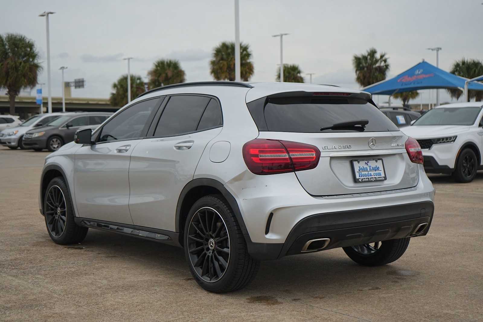 Thumbnail: 2020 Mercedes-Benz GLA - 4