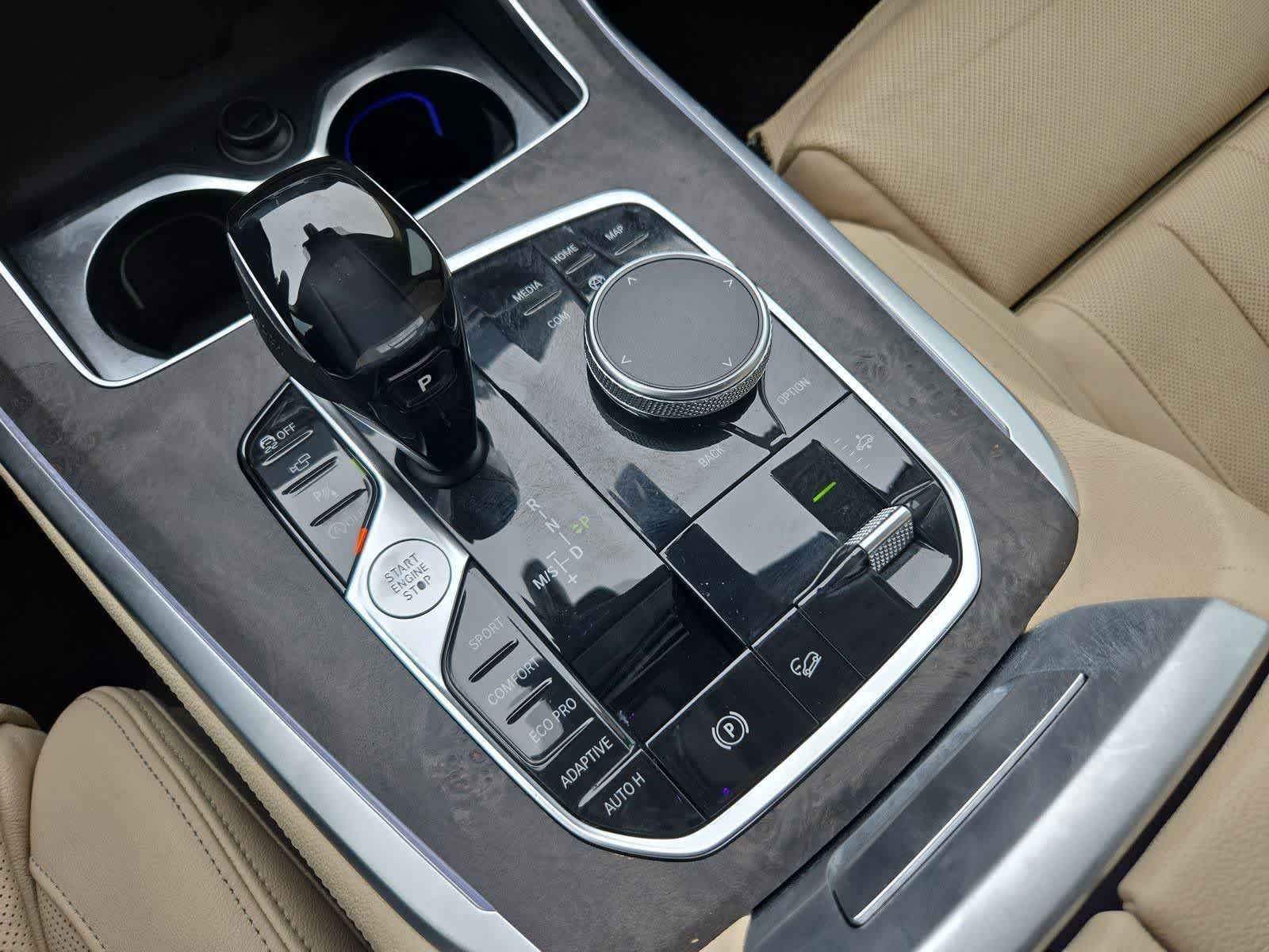 Thumbnail: 2019 BMW X7 - 33