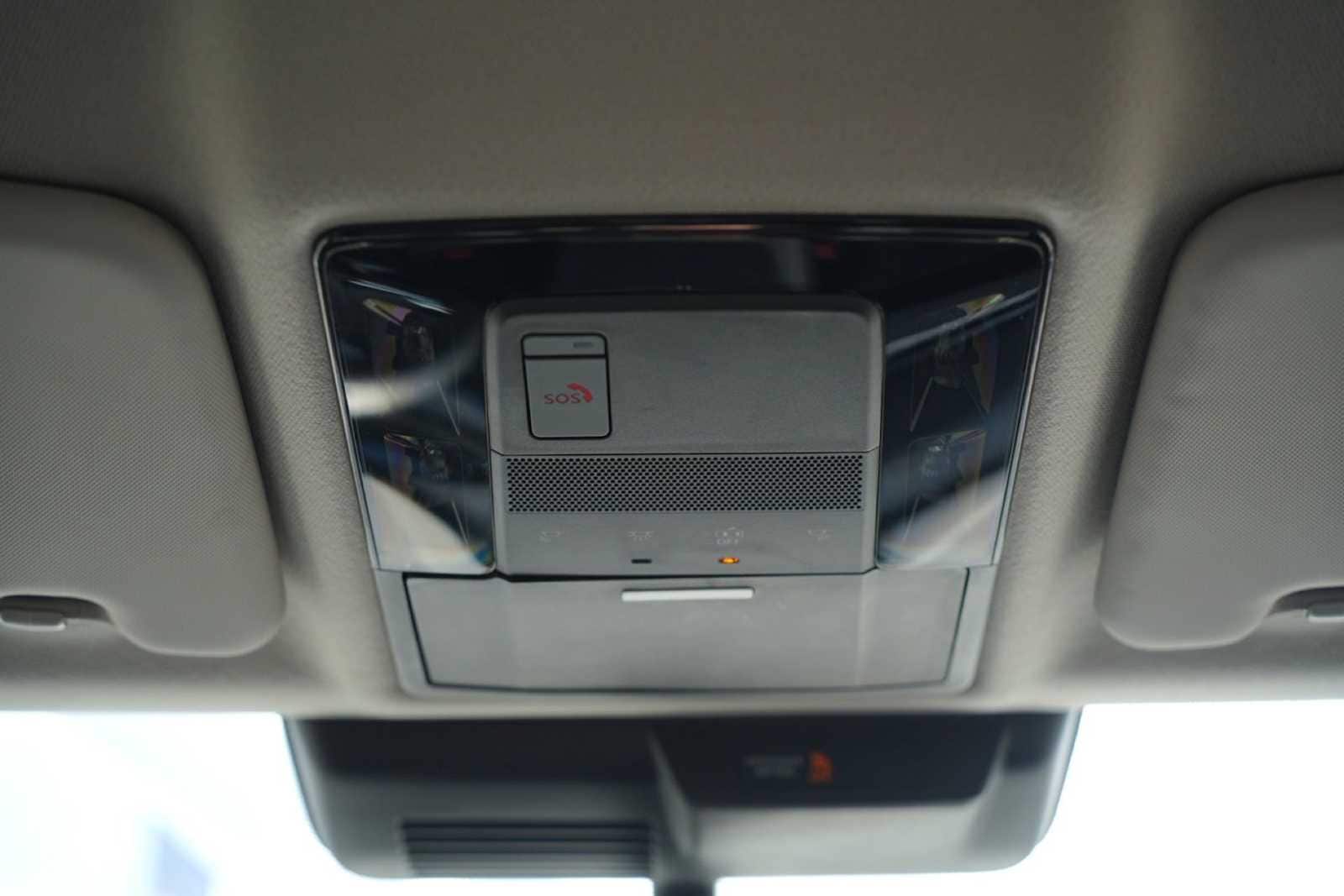 Thumbnail: 2025 Mitsubishi Outlander - 24