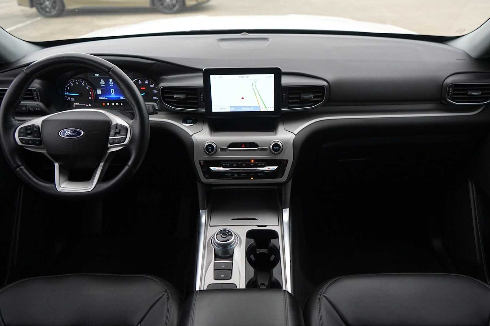 Thumbnail: 2023 Ford Explorer - 10